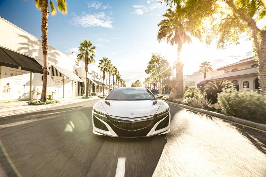  Acura NSX 2016 года  (NA) (фото 18 из 286)